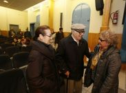 Homenaje anterior a Manuel Mar�a en Foz (en el centro, Suso Fern�ndez). 