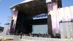 Finalizan los preparativos para la quinta edición del Morriña Fest en el muelle de Calvo Sotelo, en A Coruña