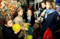 Durante toda la tarde hubo mucho movimiento en las galer�as de las calles Igrexa y Fomento.