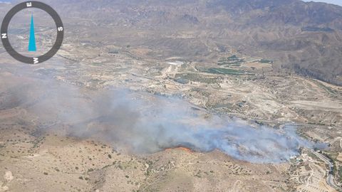 Imagen de las primeras fases del incendio de Los Gallardos