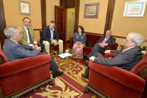 Los hosteleros se reunieron en la Cámara de Comercio.