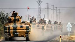 Miembros del ej�rcito turco