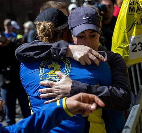 Corredores, ayer en la meta.