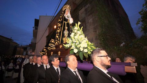 Procesión de la virgen de los Dolores en Rianxo
