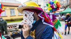 Domingo de entroido en Carballo: �mira qu� espect�culo en la feira!