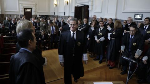 El presidente del Tribunal Superior de Xustiza de Galicia, José María Gómez y Díaz-Castroverde, este viernes en la toma de posesión de los nuevos presidentes de las salas de lo Social y de lo Contencioso-Administrativo