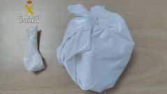 La coca�na intervenida por la Guardia Civil en Barro