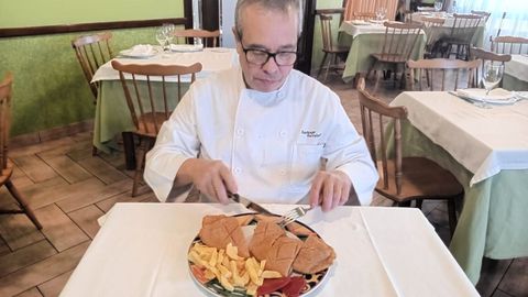 Santiago Fern�ndez, gerente de El �lamo, en Tapia