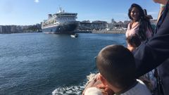 Trasatl�ntico Balmoral en el puerto
