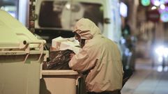 Cada vez hay menos pobres pero los que lo son, lo son cada vez m�s