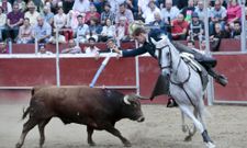 Xaora destac� especialmente la elevada asistencia de p�blico al espect�culo taurino. 