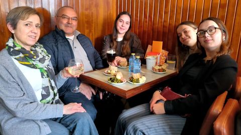 La Festa do Lac�n con Grelos llen� Mes�n do Vento todo el fin de semana