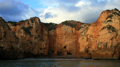 Imagen de un paisaje del Algarve portugués.
