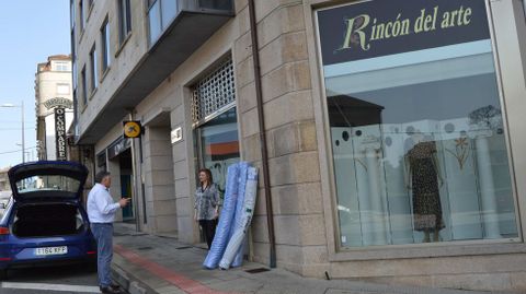 Un taller de Dena fabricar 11.000 mascarillas para repartir en Sanxenxo