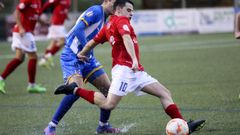Manu N��ez chuta a gol en O Viso