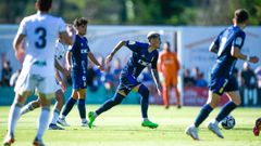 Hugo Rama, durante el amistoso entre el Oviedo y el Burgos