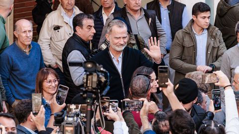 Visita de los reyes a Chiva, tres semanada despus de la dana