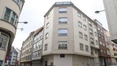 Vista de los pisos a subasta en Ferrol.