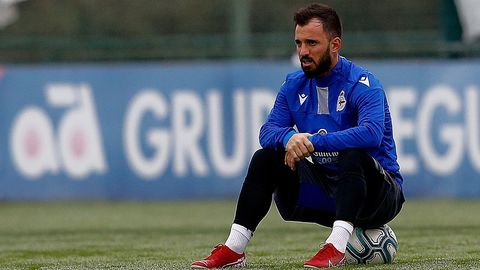 �OLAK. 2020. Firm� seis meses. El club ve inviable otro contrato por su cach�