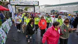 Imagen de la salida de la carrera solidaria celebrada en el 2025