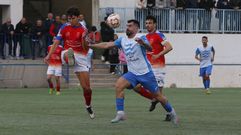 Imagen del partido que el Sig�eiro disput� en la primera vuelta ante el Cidade de Ribeira.