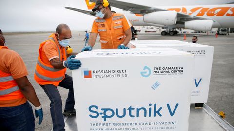 Viales de la vacuna rusa Sputnik V en Caracas, Venezuela