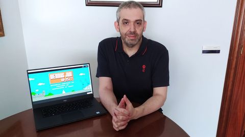 El profesor Antonio Seoane es uno de los impulsores del encuentro de desarrolladores de videojuegos Meninas Jam
