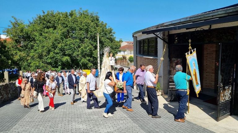 Una procesión en una de las últimas ediciones de las fiestas patronales de Sober