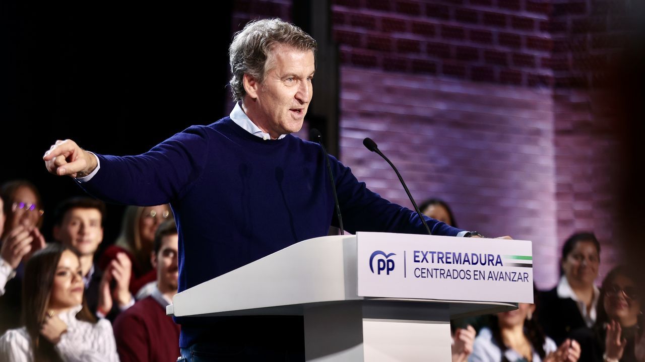 Feijoo se compromete a evitar el cierre de la central nuclear de Almaraz si gana las elecciones