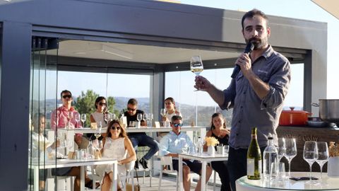 La edici�n de este a�o se inaugura el 1 de julio con Miguel Gonz�lez, con una estrella Michelin. Sobre estas l�neas, As Tardes do Atl�ntico, en ediciones anteriores.