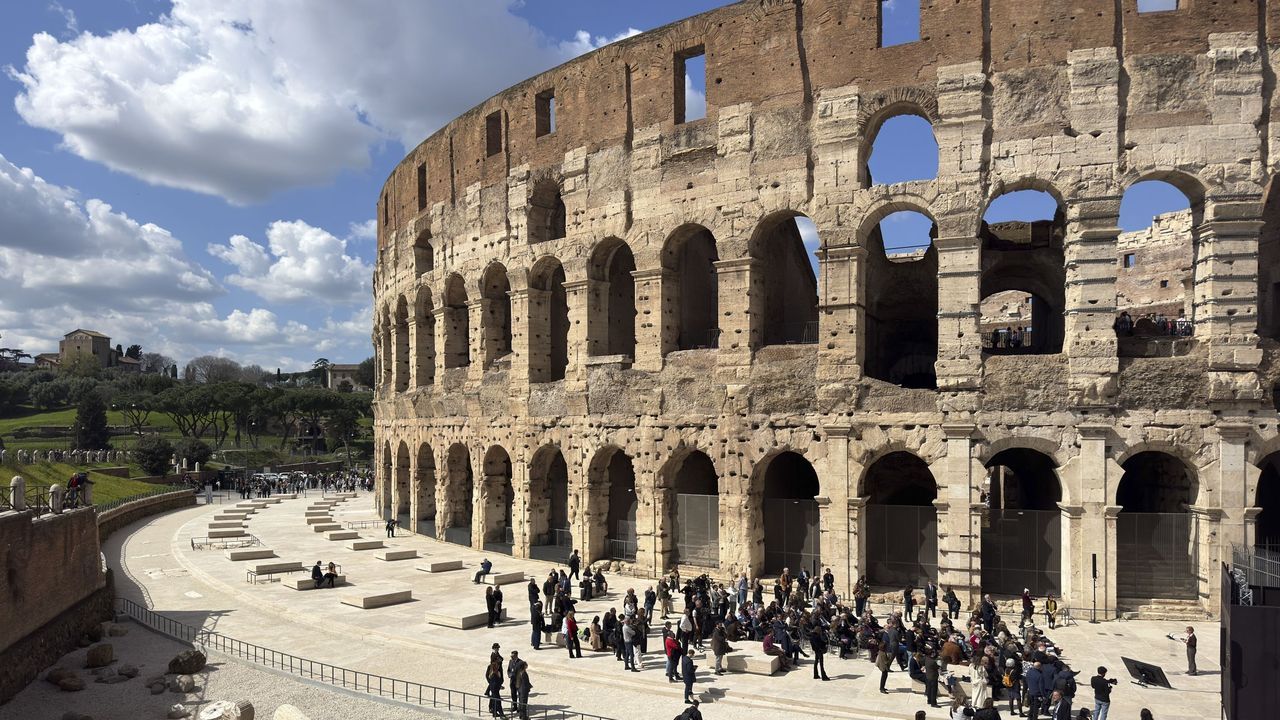 Roma y Nápoles son las conexiones preferidas para revitalizar Lavacolla