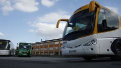 Exterior del colegio A G�ndara, al que este martes llegaron profesores de apoyo