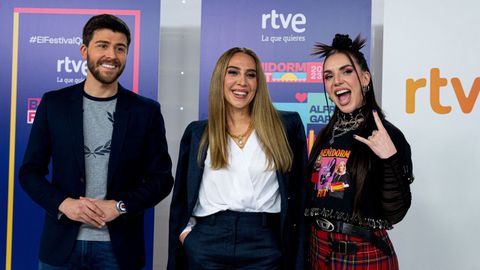 Rodrigo Vzquez, Mnica Naranjo e Ins Hernand, los presentadores de la segunda edicin del Benidorm Fest.