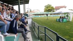 Varios cientos de socios conocieron de primera mano la situaci�n actual del club