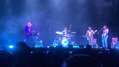 Xoel Lpez canta el himno del Pontevedra CF en el Ro Verbena Fest