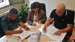 Jambrina, Rivas y Pi�eiro firmaron el protocolo.
