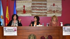 De izquierda a derecha, Patricia Faraldo, Chus Vieito y Ana L�pez-Suevos, durante el curso sobre violencia machista y sexual 