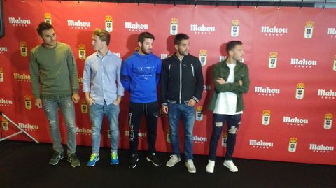 Vila, Susaeta, Nando, Diegui y Fern�ndez en el acto de Mahou