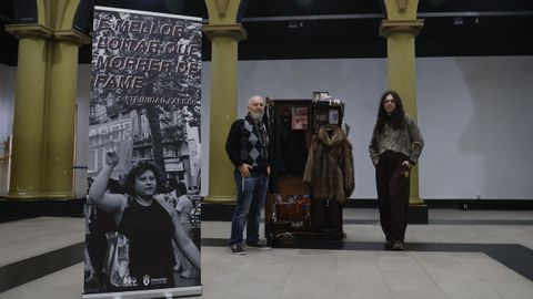 Instalacin homenaje a Trinidad Falcs en la biblioteca Durn Loriga. 