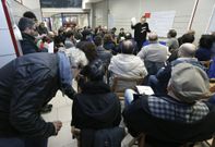 Reuni�n de Mareas en Com�n celebrada el pasado lunes en la sede de Lugo Novo. 
