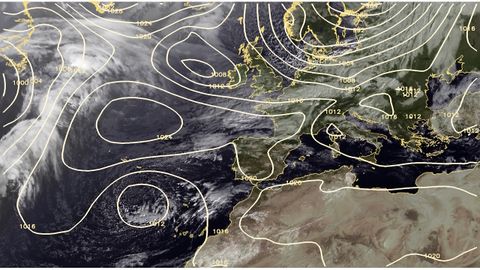 Configuracin de presiones ayer, con el anticicln al norte y la dana al sur