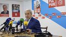 Jos� Tom�, en la rueda de prensa en la que anunci� su dimisi�n como presidente de la Diputaci�n