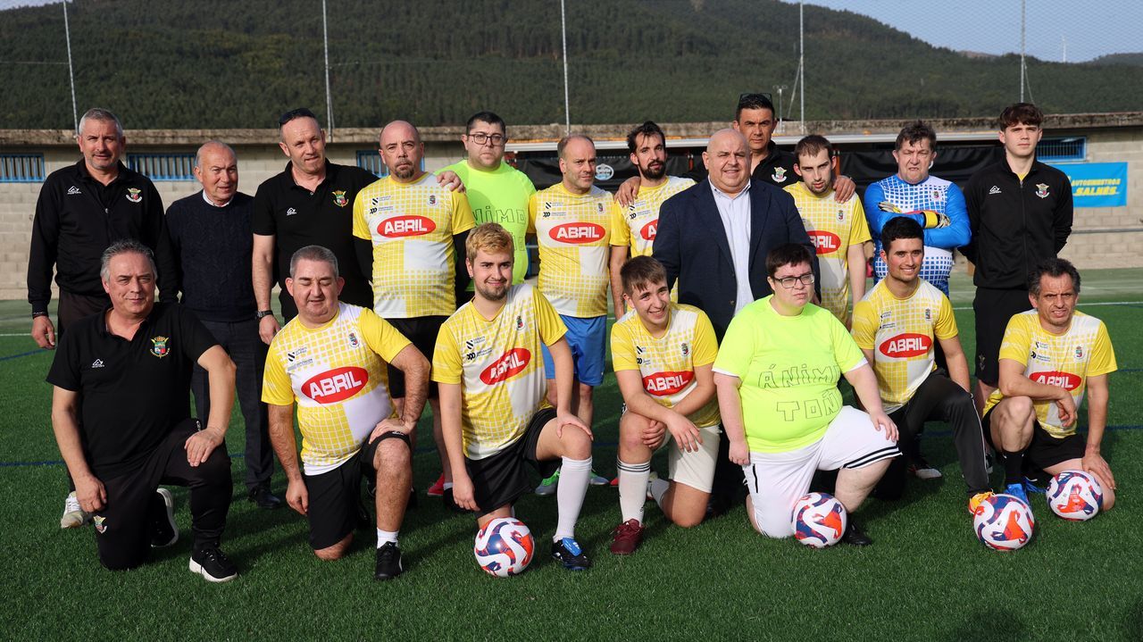 El proyecto arousano en la Liga Genuine recibe el respaldo de la Real Federación Galega de Fútbol