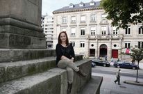 Calvi�o, frente a la Subdelegaci�n, donde los funcionarios celebraban los �Viernes negros�. 
