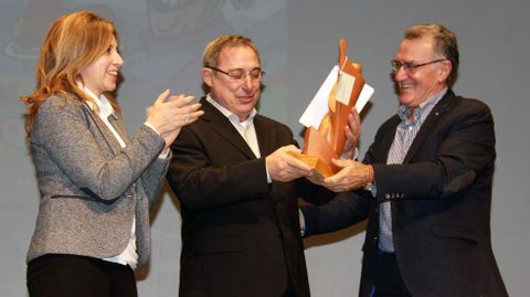 O Barco se rindi al botelo.Javier Garca Len, Careca, fue el pregonero