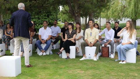 La infanta Sof�a atiende a la ponencia del psic�logo Javier Garc�a Campayo