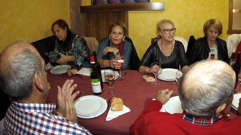 Comida de Reyes para  los mayores de Rianxo