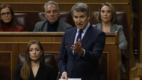 Feijoo se�ala a S�nchez por los casos de acoso y el presidente apunta a la �coalici�n negacionista� del PP y Vox