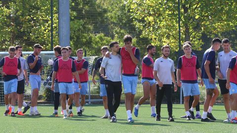 El Pontevedra, en un entrenamiento reciente en A Xunqueira