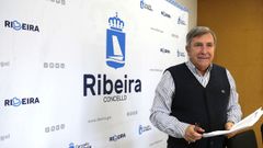 Manuel Ruiz present� los presupuestos para Ribeira. 